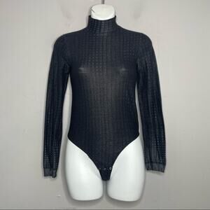 VICTORIA’S SECRET Vintage Pink Heart Label Bodysuit Womens Size Medium Layering